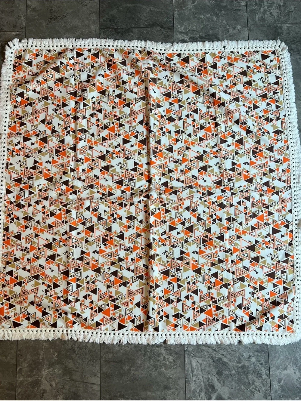 Vintage 1970’s 4’ square (47”) retro Atomic  print cotton fringe tablecloth MCM